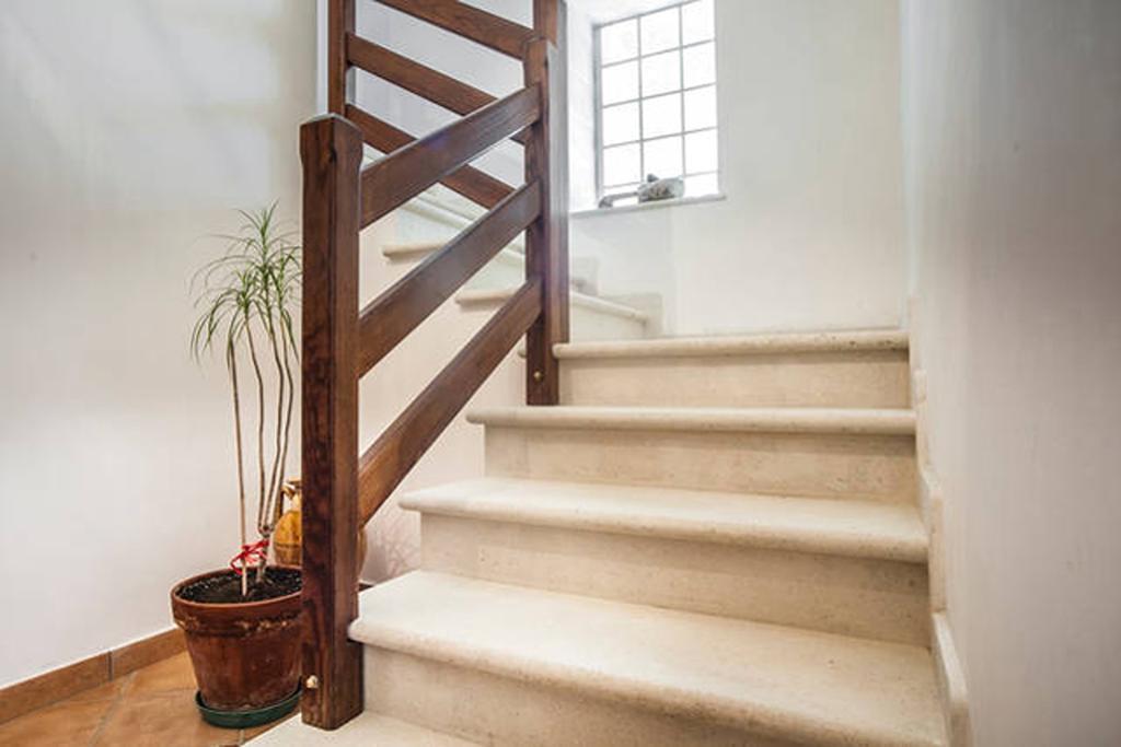 Agriturismo Miracco Atanasio Franco "Il Maniero" Santa Sofia d'Epiro Exteriör bild