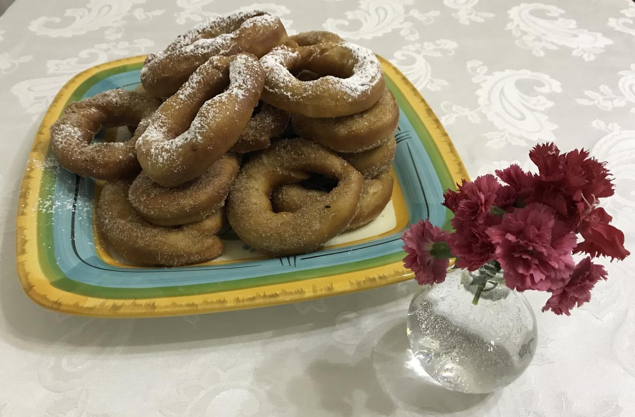 Agriturismo Miracco Atanasio Franco "Il Maniero" Santa Sofia d'Epiro Exteriör bild